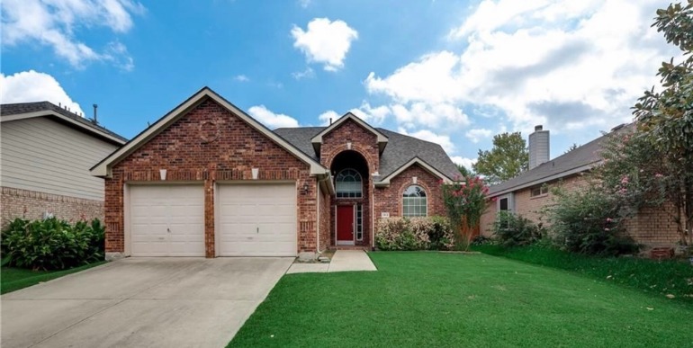 Coventry property exterior in McKinney, Texas